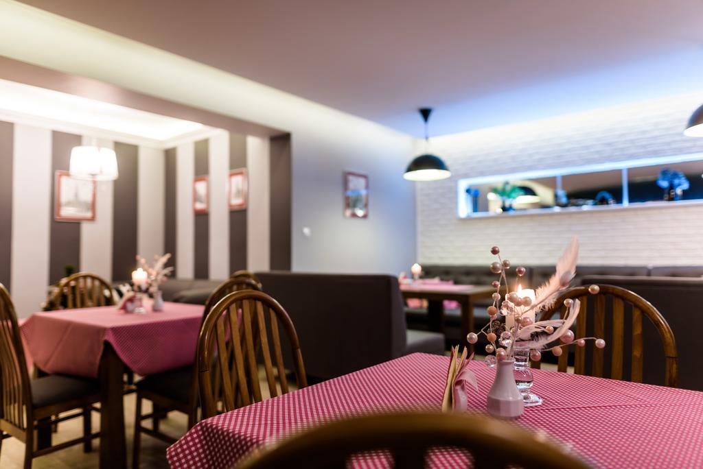 Hotel Wojto Zamość Eksteriør bilde