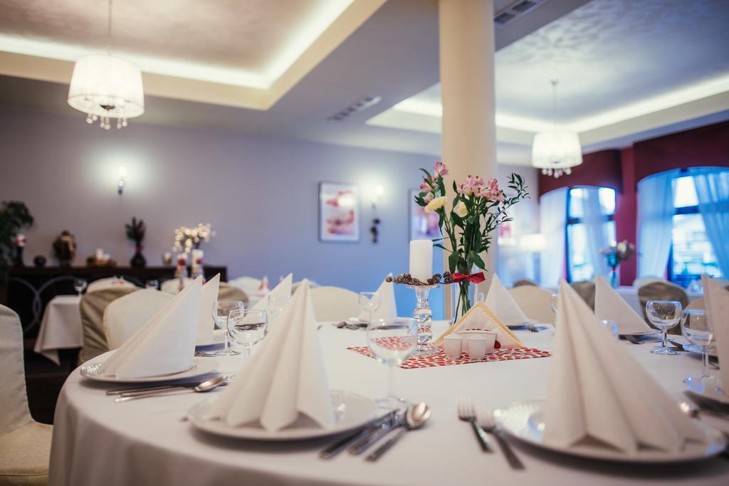 Hotel Wojto Zamość Eksteriør bilde