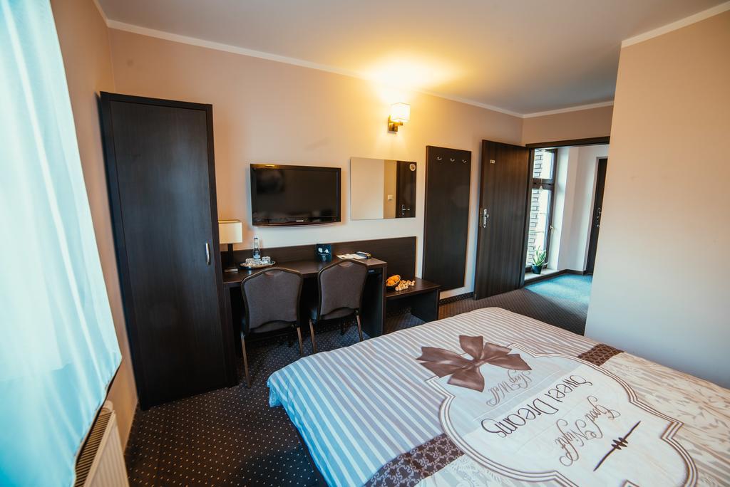 Hotel Wojto Zamość Rom bilde